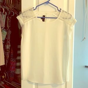 White Fortune+Ivy Women’s Top